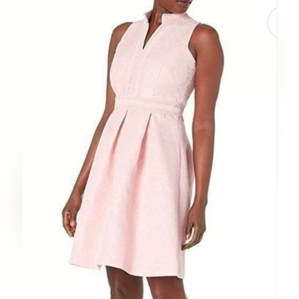Pretty in Pink Dress Classic Style Brocade Embroidered Size 18 - Picture 11 of 11